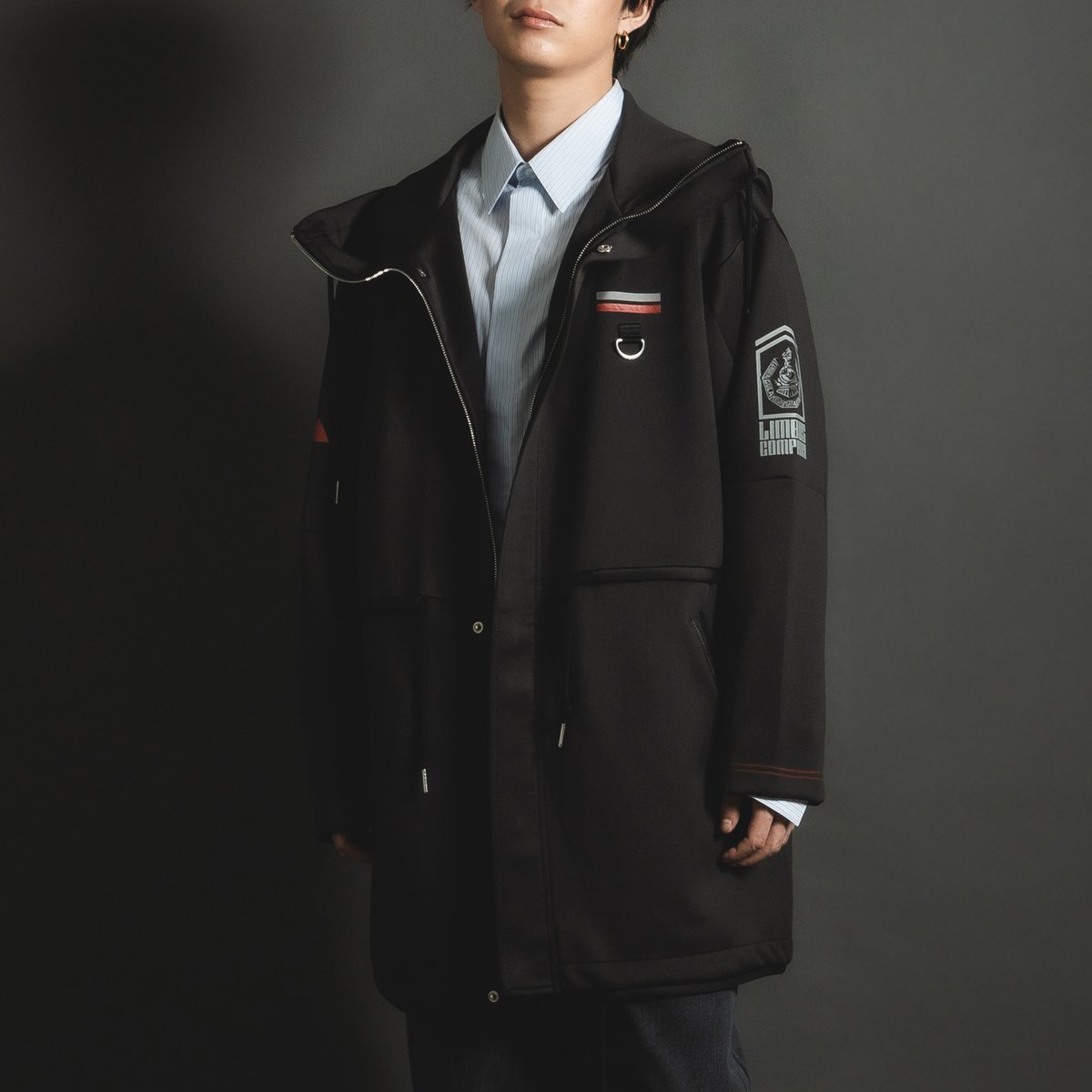 SuperGroupiesUS's tweet photo. Back by popular demand, we’re having a rerun for our Limbus Company coat!

📅 Pre-order deadline: Aug. 30 @ 8PM Pacific

⏰ Pre-order here ▼
https://t.co/RH86vkw8ai

Best of luck, dear manager.
#LimbusCompany #LCB #림버스 #リンバス https://t.co/9vuZUYuQG1