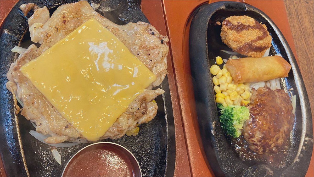 tanshiooooo_'s tweet photo. よく飲むおじ様方とホテルブュッフェ！気持ちいいくらい食べるねぇってほっといて〜！お前らのビール3kg分、料理で食べてるだけやし黙っとれ。(こまめに取りに行く作戦失敗。) https://t.co/78eYPr4f8w