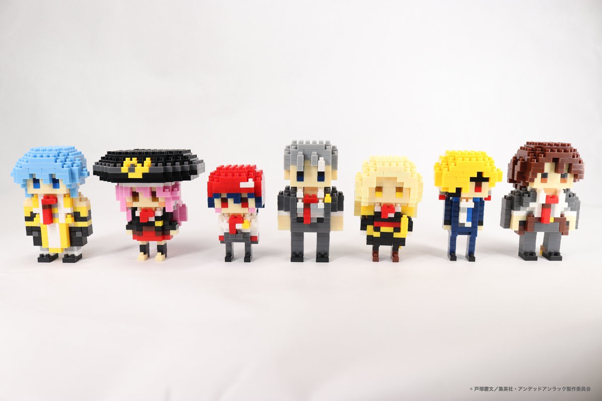 mitacleblock's tweet photo. アンデッドアンラック（@undeadunluck_an） × ミタクルブロック
商品紹介｜〈アンディ〉編

どんな傷も再生する〈不死（UNDEAD）〉の否定者・アンディ
銀髪のオールバックも、強面の佇まいも、
ボクセルブロックで立体化しました。

組み立て時間の目安は約1時間。
余ったブロックで台座を作ったり、自分だけのアレンジも楽しめます

約5～6cmの手のひらサイズだから、
持ち運びも、飾るのもちょうどいい
完成後は、身近に飾って楽しめます。

▼早速、お迎えする🛒💨
https://t.co/HtTVwDG9R8

#アンデッドアンラック #アンデラ #ミタクルブロック