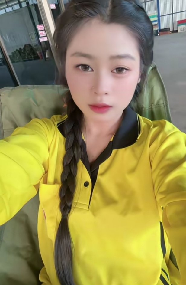 Play1908's tweet photo. น้องอ๋อม ลูก1 นมใหญ่มาก https://t.co/WdoaY74qqd