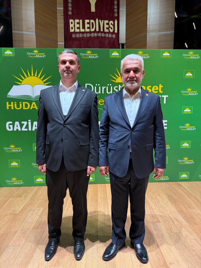 27KayaMustafa's tweet photo. Şahsımı HÜDA PAR Gaziantep İl Başkanlığı görevine layık gören Genel Başkanımız Sn. @zyapicioglu'na, HÜDA PAR Genel Merkezimize ve delegelerimize teşekkür ediyorum.
Sn. Faruk Göçer Başkanıma ve birlikte görev yaptığı ekibine, sundukları hizmetlerden dolayı teşekkür ediyorum. https://t.co/KG4p4vztqY