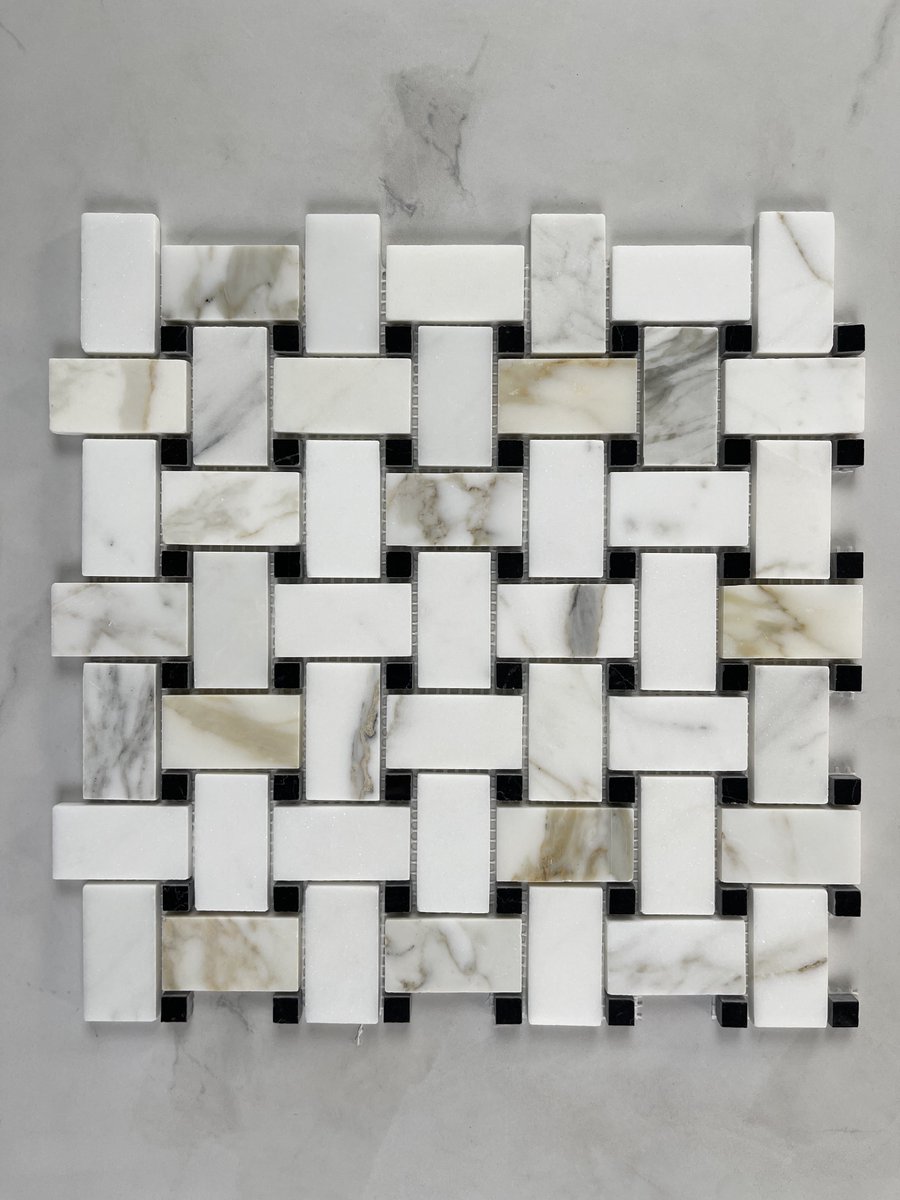 StoneCenterOL's tweet photo. SKU: G651XP
Real Estate Tip 🏡: Upgrade your bathroom floor with this polished basketweave marble tile! The black dot contrast pairs seamlessly with natural wood trim and marble tubs for timeless value. ✨
🔗 https://t.co/pKErzXqymb
#marbletile #bathroom #floor https://t.co/nOHASnUSvx