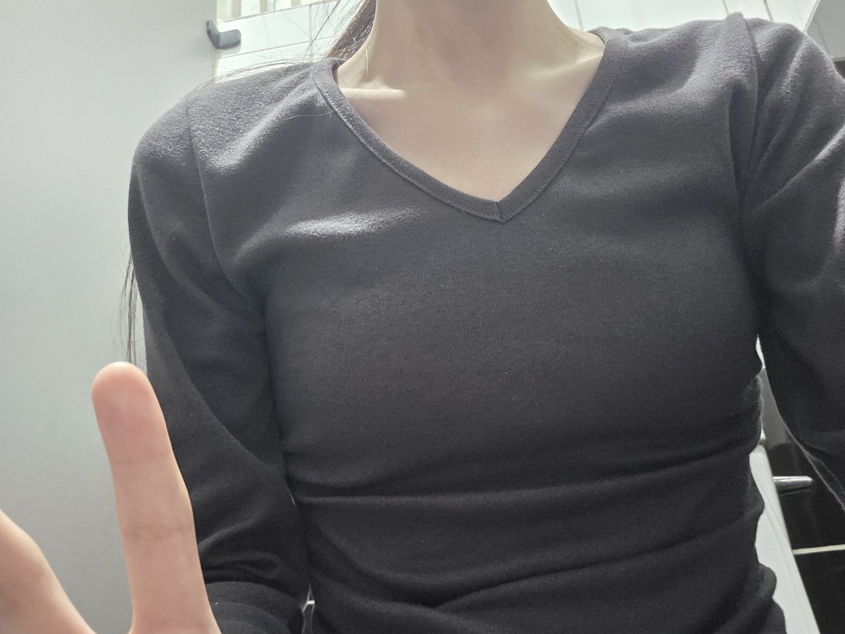 koa1032's tweet photo. 미소녀가 되고싶어 https://t.co/wGbVByap1o