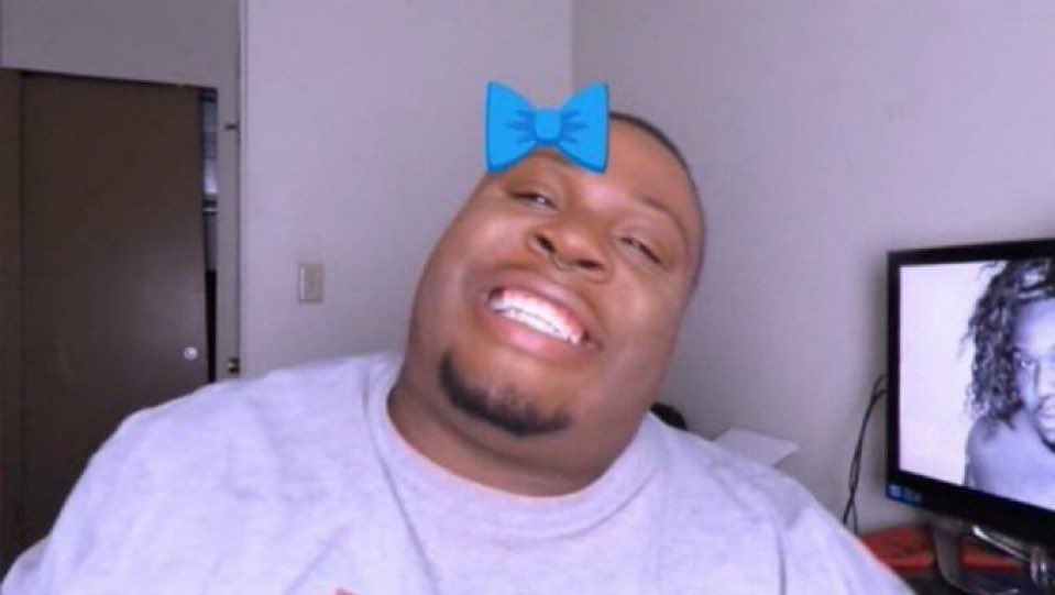 JACOBOUTDID's tweet photo. @thedivestudios can you invite jacob bae on this show? he sings well and knows how to drive! https://t.co/dbjZ8RbXDu