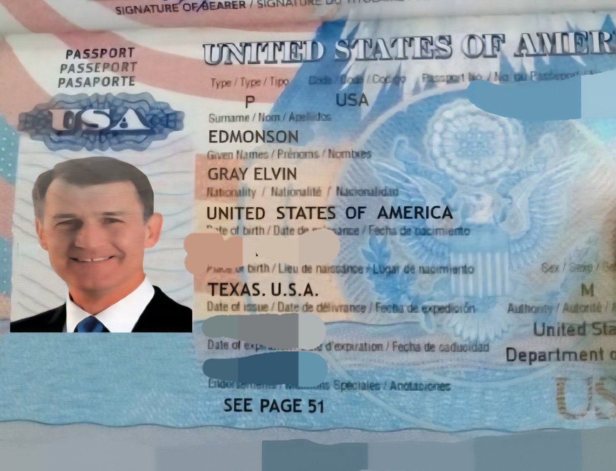 Annlmy's tweet photo. @DailyCaller The man said love God. He used USA passport to scam women in Asian countries. He said payback, but never. He scams women all money in their life. His family lives in Texas. His family involved scam. https://t.co/CsLpvhjFMc