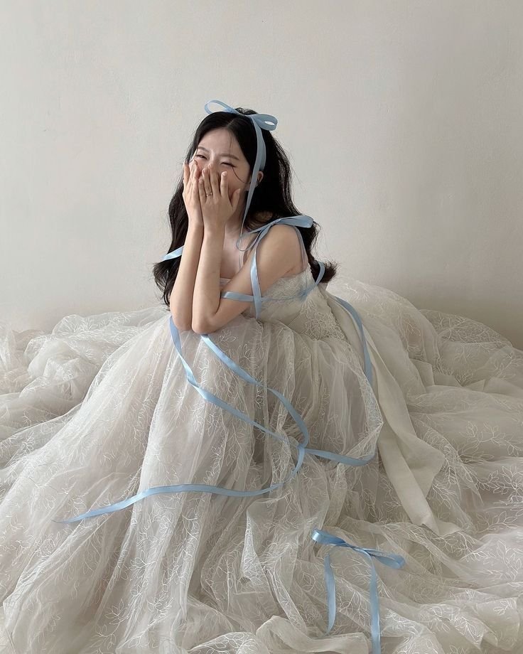 lanoriuss's tweet photo. Photoshoot bulan kemaren baru sempet di upload hehehe, aku suka karena ada ribbon dan dressnya lembut  dan gak berat☺ https://t.co/8W979QOKmm