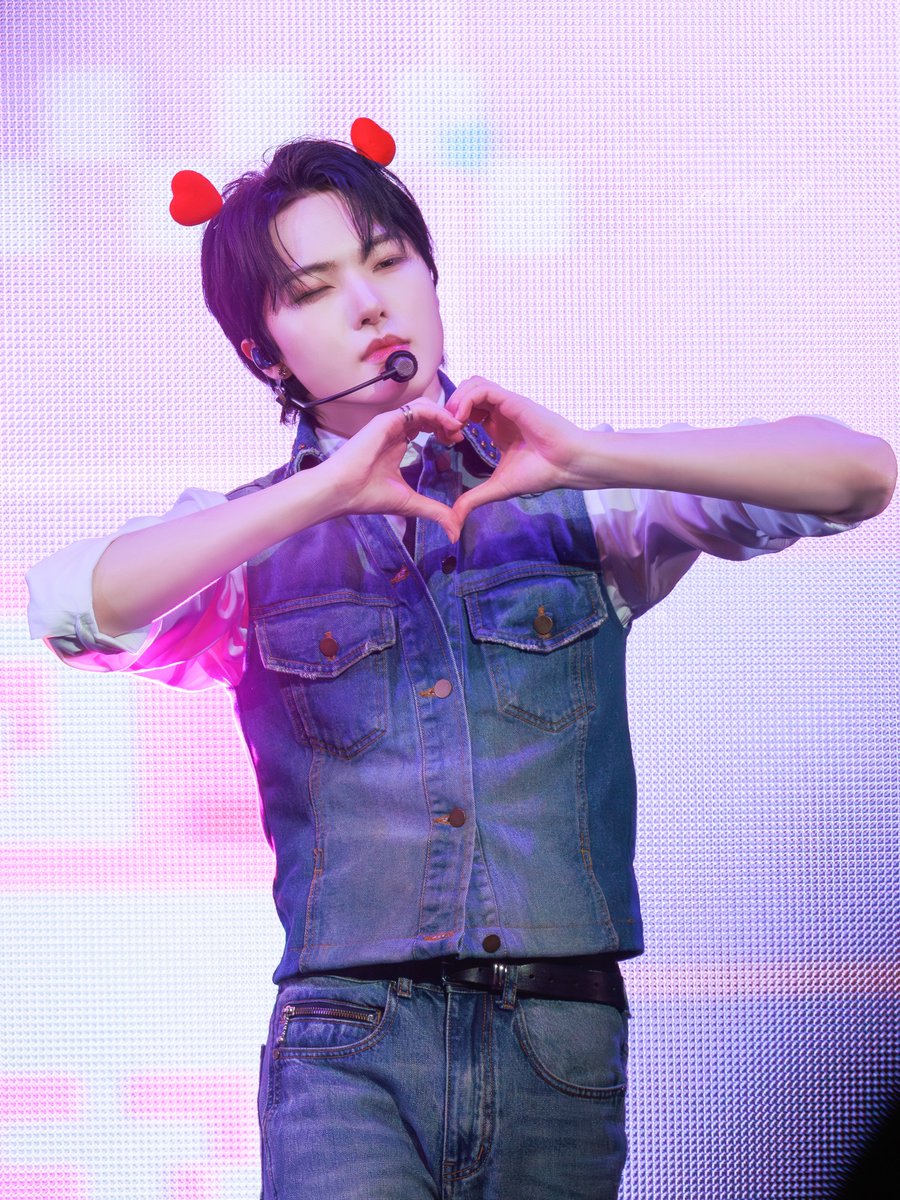 govkfl_jh's tweet photo. 260731 도쿄 팬미팅

👾❤️🎶

 #정훈 #싸이커스 #xikers #JUNGHOON https://t.co/ZbCQkTJ249