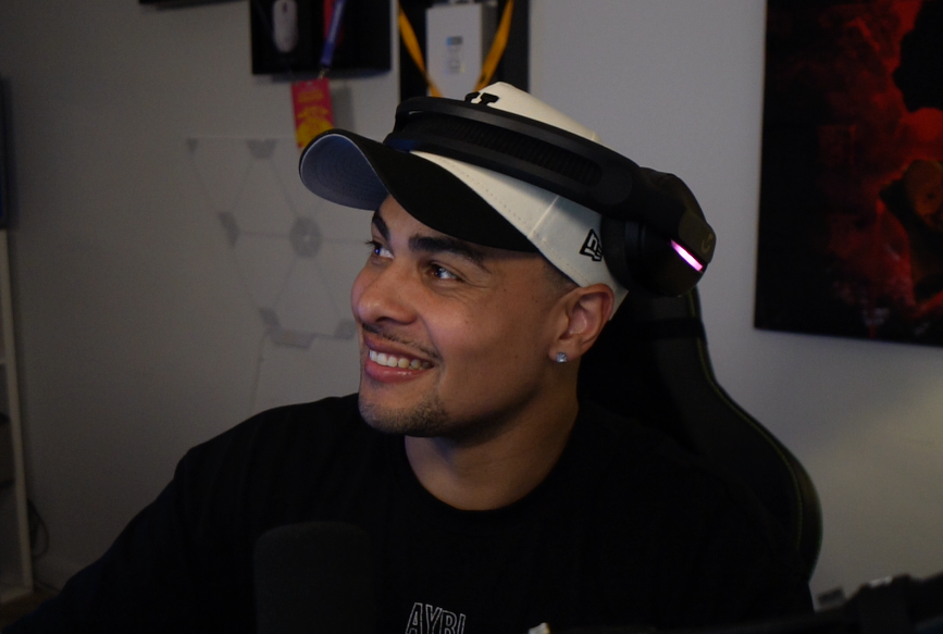 ActuallyCaramel's tweet photo. Back to Fulltime Streaming schedule!  

🟢https://t.co/lh0rKyvCST https://t.co/XCxGBV1A87