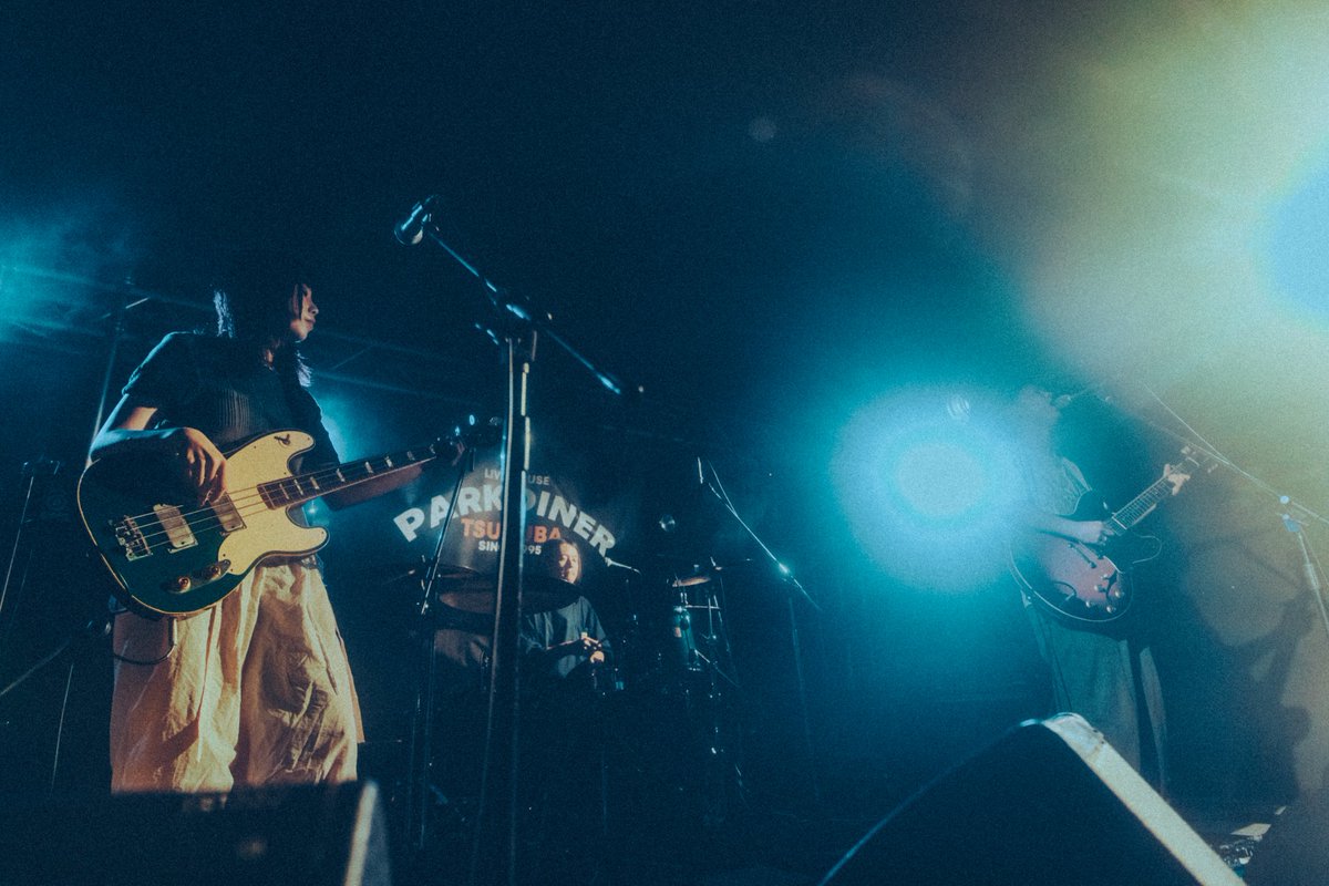 realsoundjp's tweet photo. ◤◢◤ 『軍評定』ライブレポート ◢◤◢

📎https://t.co/rNjuajeMWj

灰色ロジック『軍評定』レポート：
すなお、街人、mabutaとの絆、ホーム・つくばで鳴らしたバンドの信念

@gray_logic #灰色ロジック #すなお #街人 #mabuta https://t.co/FgQjI0p8ag