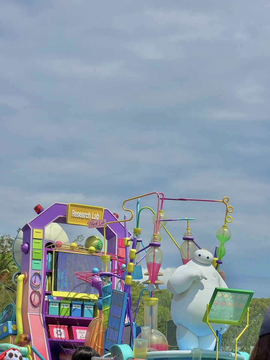 X10check's tweet photo. またまた誕生日ディズニーいってきた！
#ディズニー https://t.co/r8SfipOC58