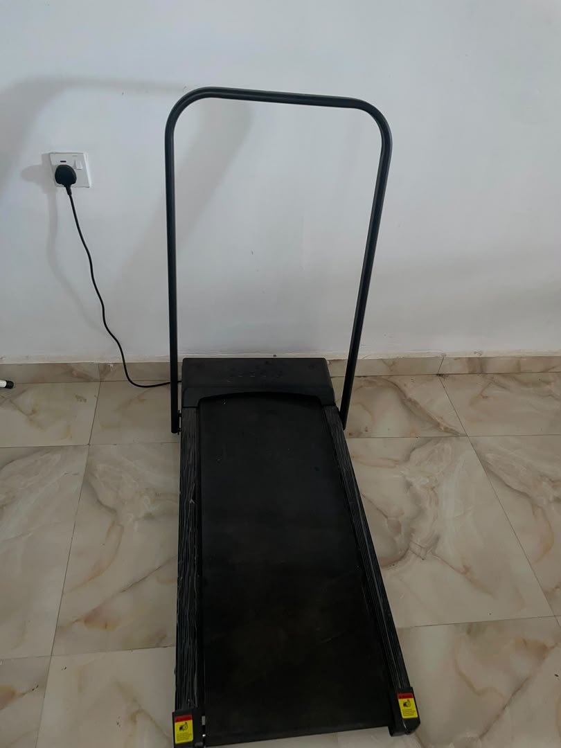 abazwhyllzz's tweet photo. Which is the best home workout Equipment? https://t.co/f2d9rp6EIU