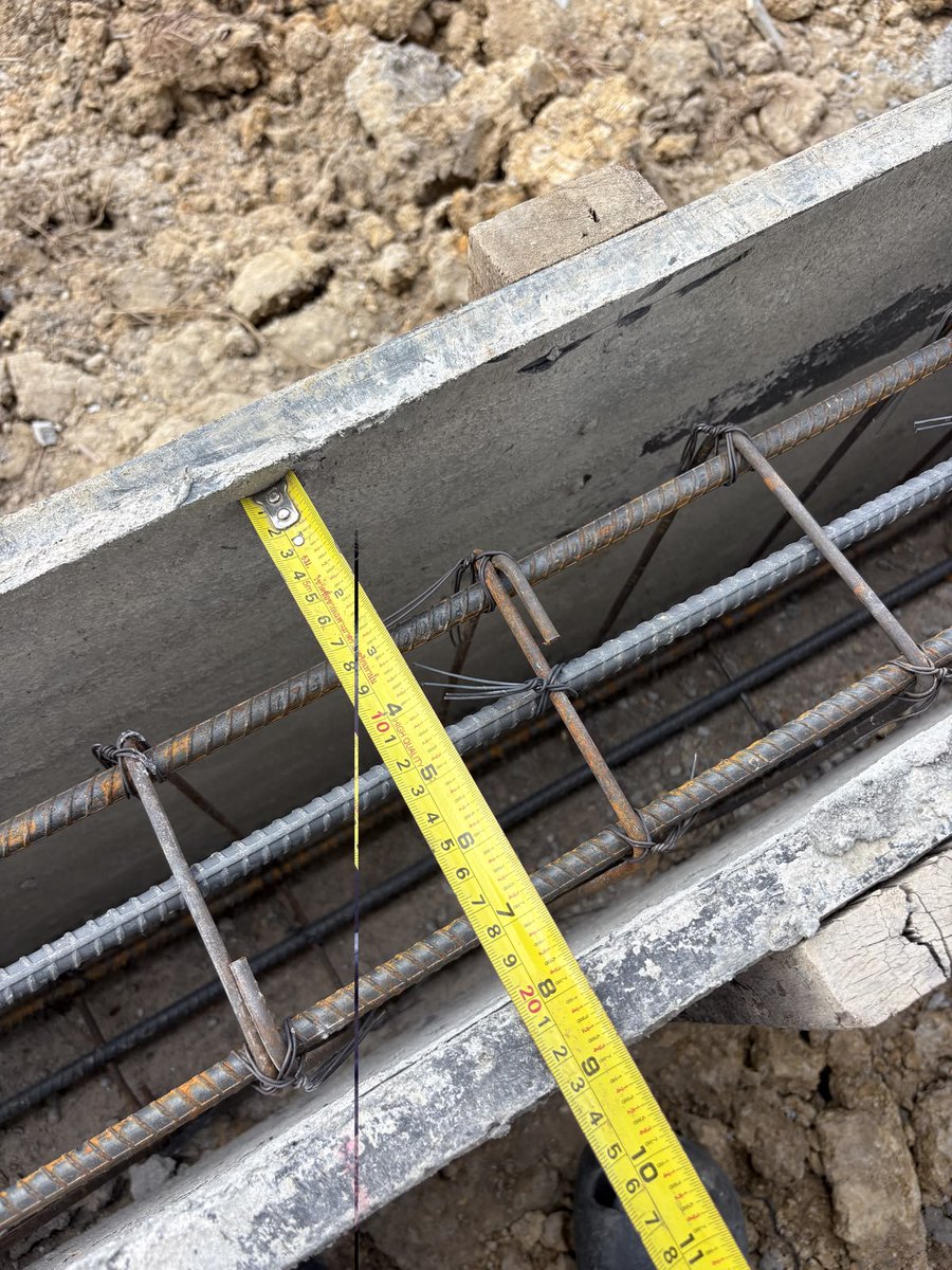 CollinsOmo30163's tweet photo. During beam design or any other structural member using  structural engineering softwares, civil/structural engineers normally do preliminary sizing manually then check its adequacy in software, sometimes the size might pass or fail, in the event it fails same of this design softwares the likes of RSA, Etabs etc the are high performance softwares that has the capability to provide adequate size, reinforcement and even draft a drawing according to code compliance, but in some situations, it may turn out the size is not economical yet it is satisfactory, now this the point where structural engineers brings in their expertise, to ensure it is economical.
