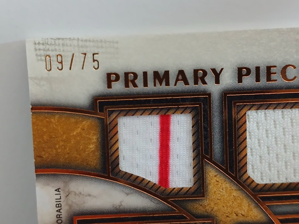 franckesnault's tweet photo. @Gylbret Un petit plaisir avant ma pause cartes des vacances !
Une Topps Museum 2025 Bryce Harper Quad Relic /75 pour que ma PC prenne du muscle 😁
#sportscards #cardsaddict #baseballcaeds #lehobby https://t.co/ohhwBgjxrw