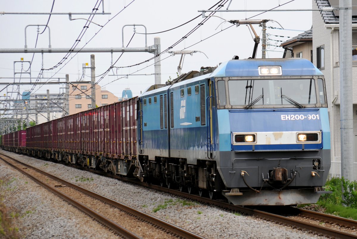 yankey_can's tweet photo. アーカイブス

2017.05.09
6086レ：EH200-901+コキ17車 
@高崎線・DATA：1/640　F6.3　ISO200

離脱後パンタを外され、その後運用復帰した初日の記録 https://t.co/hdjCEyZtG1