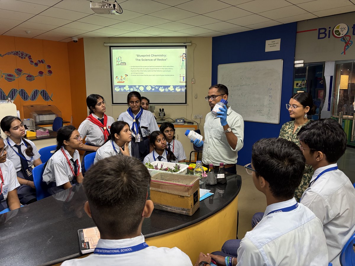 NSC_Delhi's tweet photo. Explore the art and chemistry of Sun Printing! ☀️🎨

Catch the interactive Cyanotype Painting Session at @NSC_Delhi and create your own Prussian blue prints using UV light! 🔬🏢

#NSCDelhi #Cyanotype #SunPrinting #ScienceAndArt #DelhiEvents https://t.co/KSjlDl9act