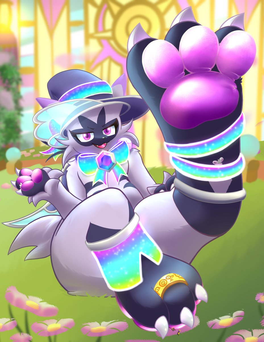 VoidHungry's tweet photo. Violet liking the new digs 🌈
For Nikiku on FA
#floragato #paws https://t.co/SckmG5n1p0