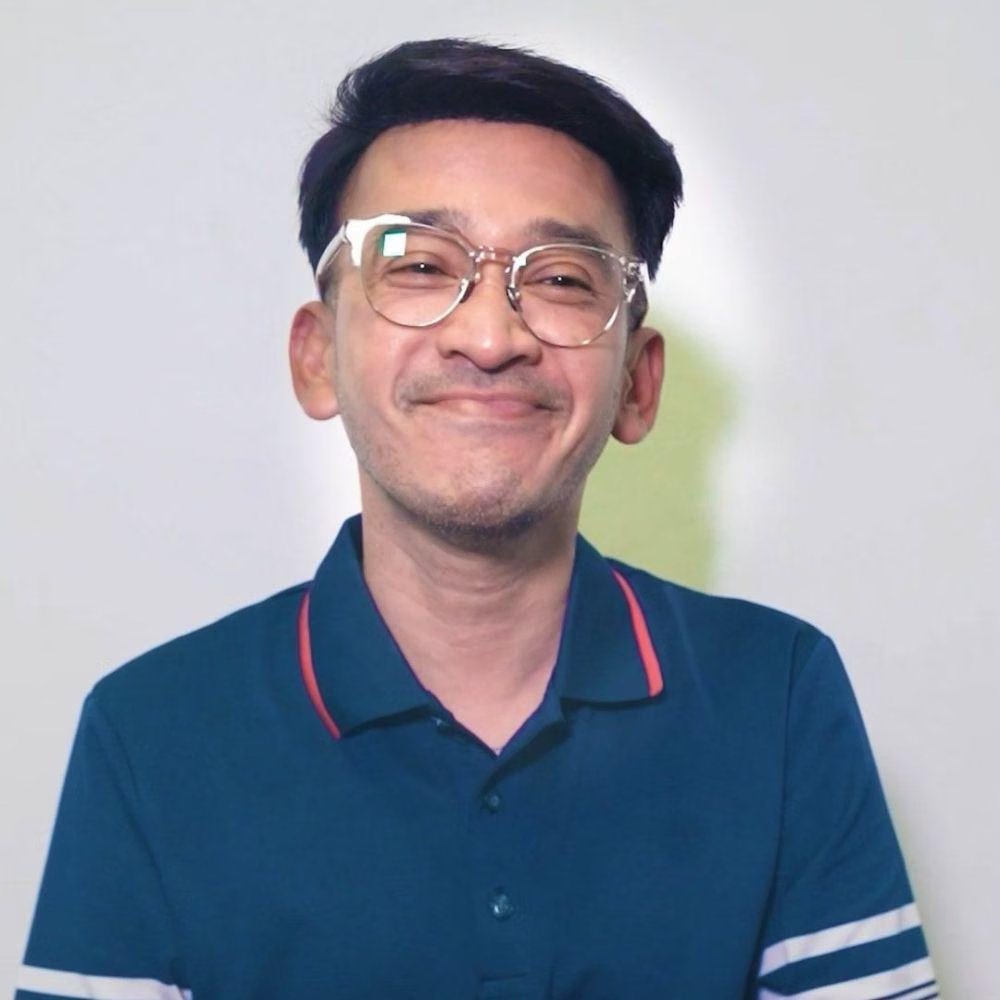PermenSsusu's tweet photo. Sebagai silent reader melihat kasus mereka berdua ini Wow banget yah.

yang Kiri satu katanya slama nikah jadi tumbal Gunung Kawi ternyata ke HIV sama dituduh selingkuh.

yang Kanan ngga transparant perihal duit, nuntun uang ratusan juta. hedon parah sih liatnya. https://t.co/sAhDOqXzlm
