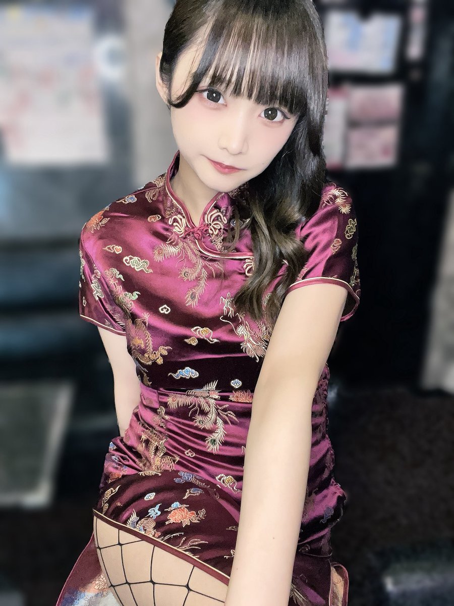 88139wta's tweet photo. ロングチャイナ✖️網タイツ

って、やっぱみんな好き？😸😸 https://t.co/pUOBsnJj8H