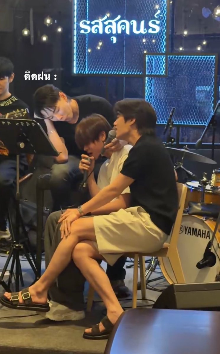 Lunalypink's tweet photo. มีมมาก มีมไม่ไหว ใครก้ได้  😂😂 55555555555555525555555 https://t.co/kxC4A12Uw1