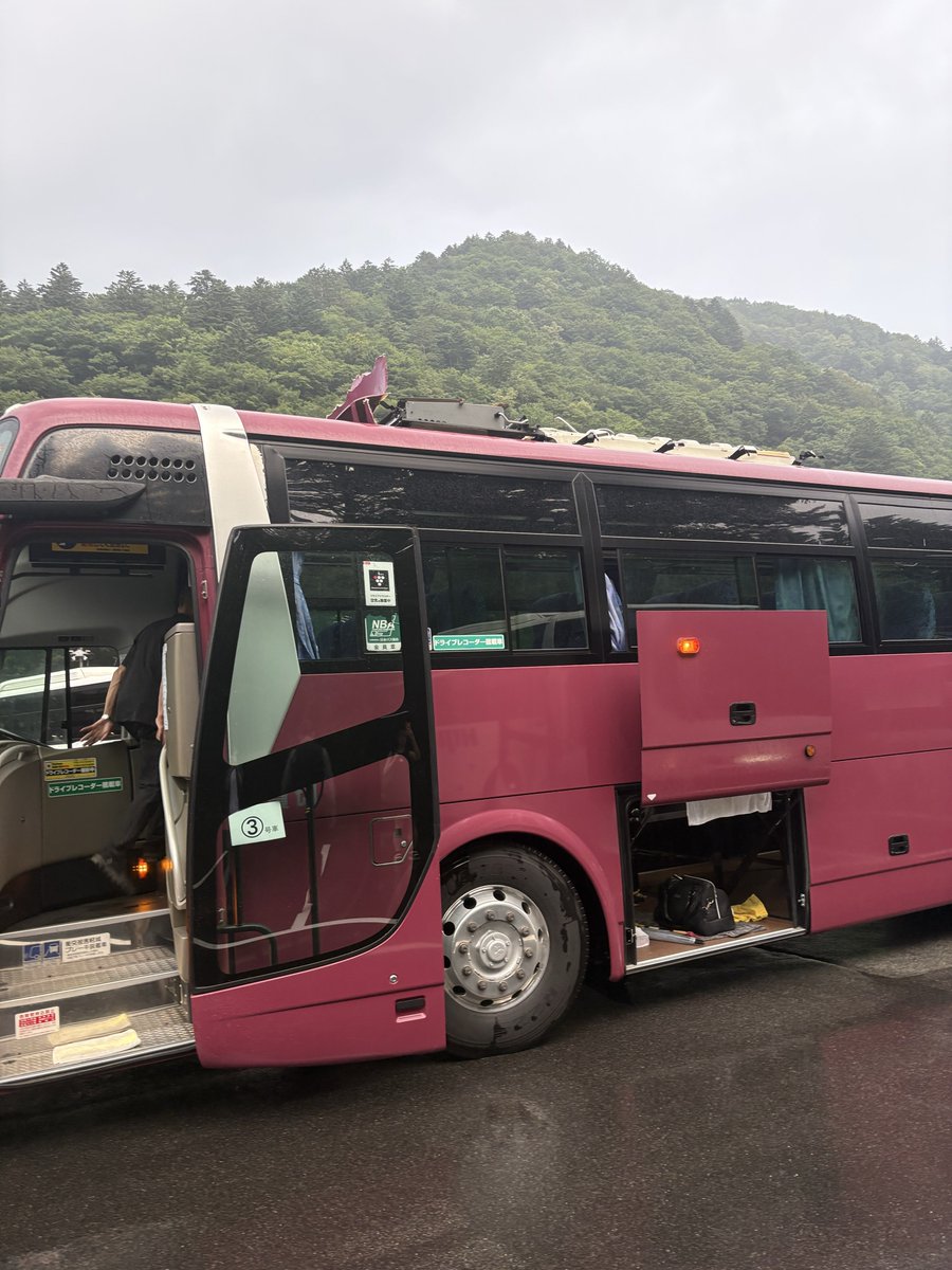 Nishikaigan36's tweet photo. 雨漏りしながらよくこんな状態で走ったよ https://t.co/AbPkqNT7vq