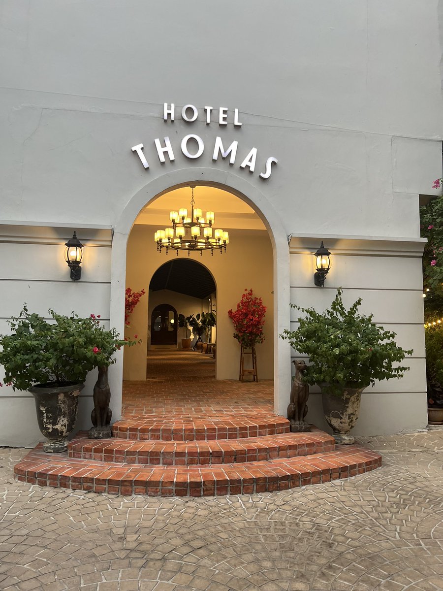 gapaothai's tweet photo. 最初に泊まったのはパヤタイのHotel Thomas。朝食無しで1泊1万円。オシャレで過ごしやすいホテルだったので、ここはまた泊まりたい。 https://t.co/eSxkEjOPsP