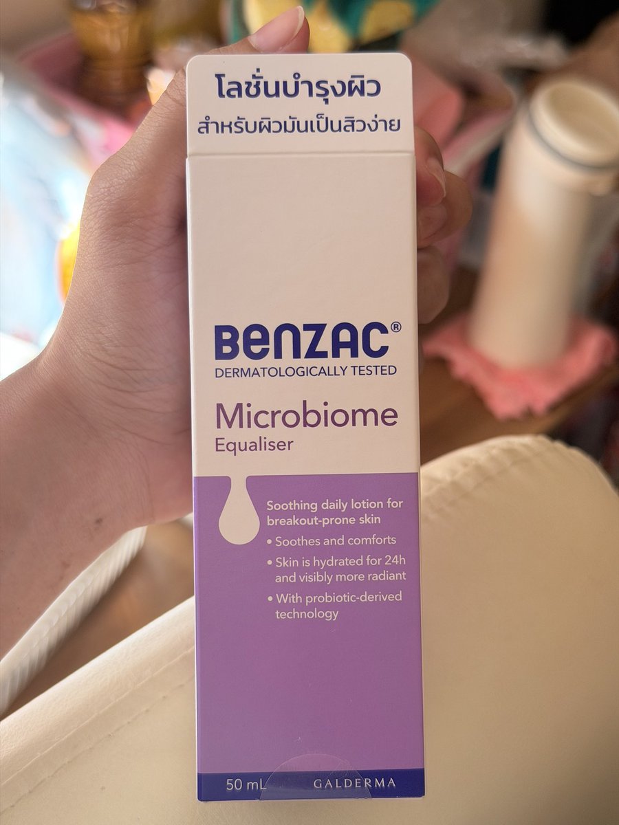 htppxqq's tweet photo. ส่งต่อค่ะ ซื้อมาแบบงงๆ ที่ร้านขายยา 
มือ 1 รวมส่ง 650
#benzac #ส่งต่อสกินแคร์ #ส่งต่อเครื่องสำอาง https://t.co/rVlB5NofI6