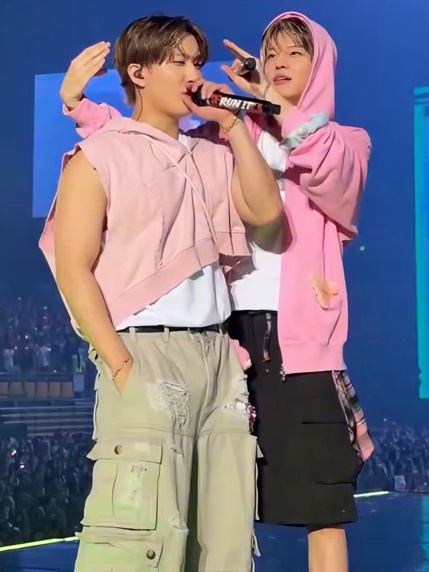 3594_5x's tweet photo. cuteㅠㅠ https://t.co/rsaIrSQIOe