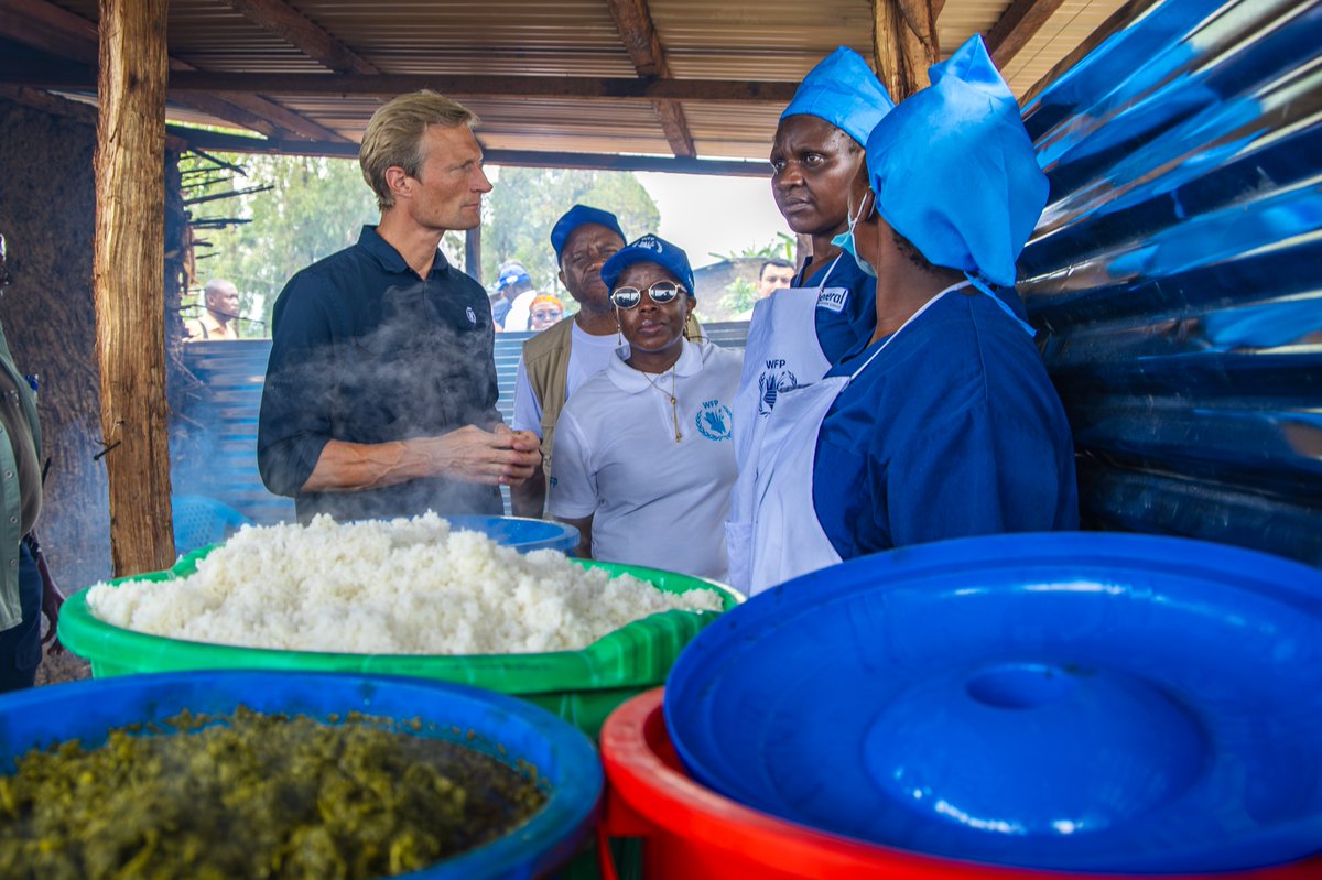 WFPChief's tweet photo. Leaving #DRC with one message: Ebola is moving fast, hitting people already facing conflict and hunger. Communities are key to ending it, but need support. @WFP offers logistics for health response, but food &amp; safety are essential. The world must step in, with speed &amp; resources. https://t.co/2swtfyn9sj