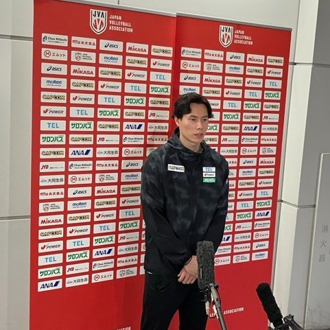 JVA_Volleyball's tweet photo. #バレーボール男子日本代表
#VNL2026 ファイナルラウンドから帰国しました✈

#石川祐希 選手 #西田有志 選手 #髙橋藍 選手が取材に応じ、惜しくも4位となった本大会の振り返りと来月から始まるアジア選手権に向けて意気込みを語りました🎤
引き続き、バレーボール男子日本代表チームへの応援をお願いいたします

#つなげ2026 #限界はまだ先にある
#バレーボール #volleyball