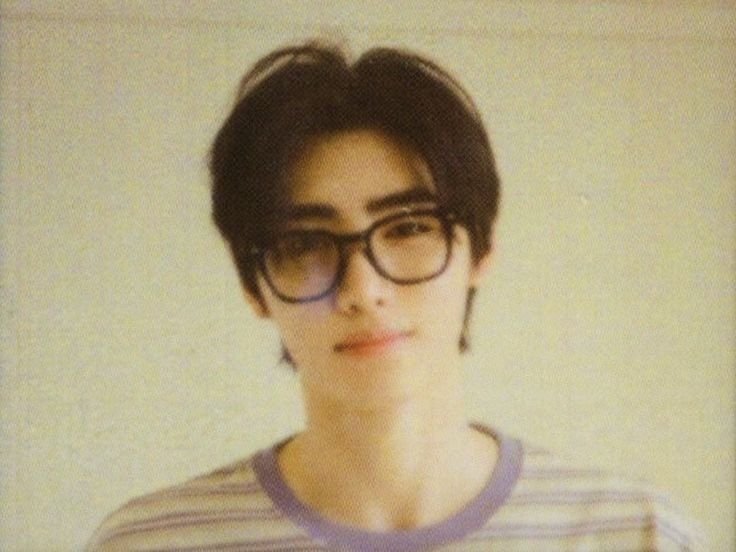sunghnsm's tweet photo. i hold these types of sunghoon photos deep in my heart https://t.co/Y5k9210tYJ