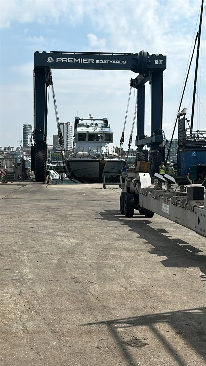 HMSPuncher's tweet photo. And we are out the water! Time for our 5-Annual maintenance package. We will be back before you know it.
#nevergivein #themightyfist #packthepunch https://t.co/yQbga5HBRI
