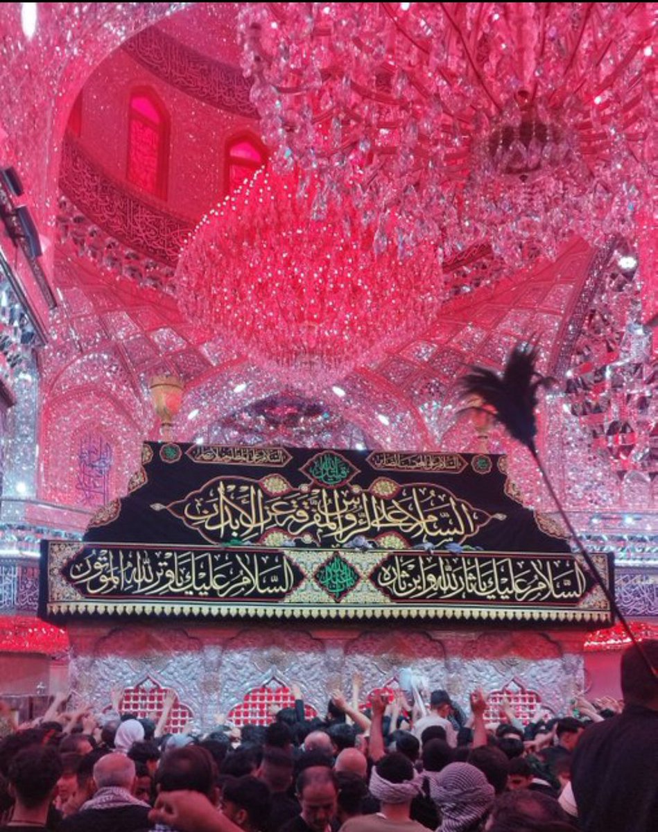 piaevira's tweet photo. اربعین امسال هم تموم شد، حال ما جا ماندگان ماندیم و حسرت نرفتن و یکسال چشم به انتظار...

 #یا_لثارات_الحسین
#بعثت_اربعین https://t.co/ZYOkVPxTmY