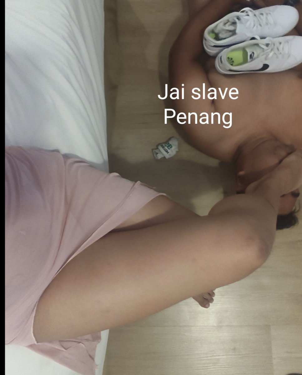 ayamkacak3166's tweet photo. Dua tiga hari lepas dapat bau dan jilat tapak kaki miss yy( miss yy ni Keja sa Honda kat Penang hehe) lepas test drive ejas kaki laa .) https://t.co/fyfUrfFL5A