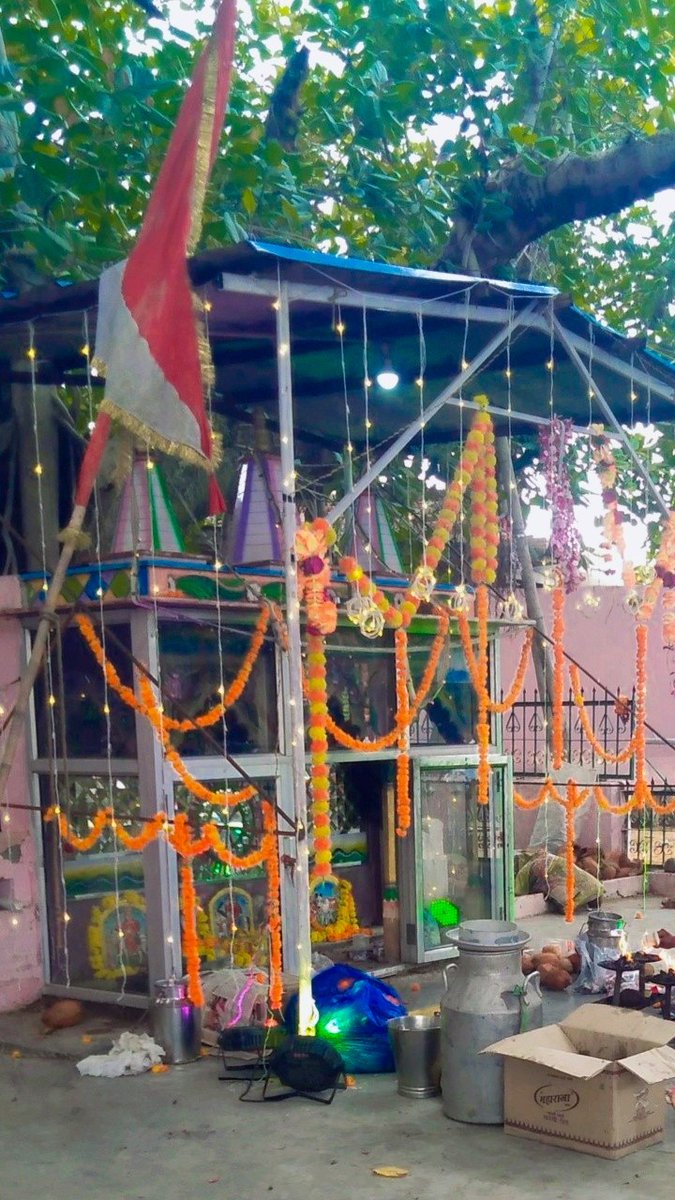 Surajkaranchou2's tweet photo. नाग पंचमी की शुभकामनाएं! भगवान नाग देवता की कृपा से आपके जीवन में सुख, शांति और समृद्धि बनी रहे। https://t.co/fNqpYSQRQt