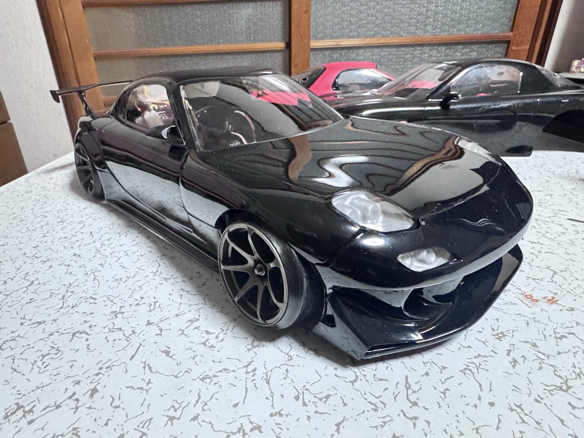 54613B7's tweet photo. DーlikeのFD完成
FDだけでボディ3枚ある...
#ラジドリ
#Dlike
#FD3S https://t.co/iNM9SoSNtY