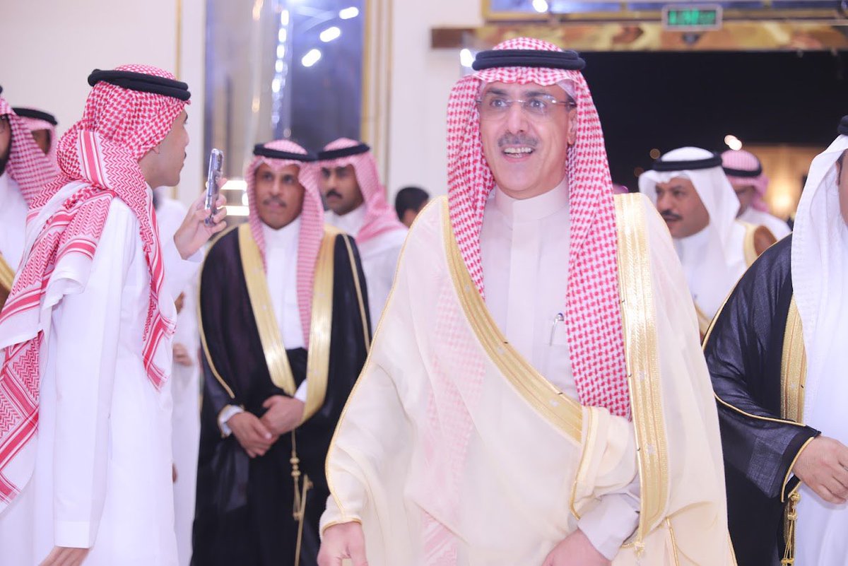 ALMATRAFI_A1's tweet photo. @Mordhi_Arrfedi 
تشرفنا في حفل #زواج_أبنائنا بحضور الشيخ مرضي بن سليمان الرفدي، شيخ شمل قبائل #السلقا من #عنزة، وبحضور كوكبةٍ من الشيوخ والأعيان، وأبناء القبائل والأسر الكريمة من مختلف أبناء #المملكة؛ في مشهدٍ #وطنيٍ يعكس -بحمد الله- ما تنعم به بلادنا من #تلاحم_اجتماعي ووحدةٍ راسخة.

ويجسّد الشيخ مرضي، بحضوره وحرصه الدائم، أنموذجًا وطنيًا يُحتذى به في تعزيز #التلاحم و #الترابط بين #أبناء_الوطن، وترسيخ قيم الألفة والتآخي، إيمانًا منه بأن وحدة الصف واجتماع الكلمة هما أساس قوة الوطن، وعنوان الالتفاف حول القيادة الرشيدة.

فلله الحمد والمنة على كريم توفيقه، وكل الشكر والتقدير للشيخ، ولجميع من شرّفنا بالحضور، سائلين الله أن يحفظ #ولاة_أمرنا، وأن يديم على #وطننا أمنه واستقراره ورغد عيشه. 🇸🇦

#المملكة_العربية_السعودية 
#الرياض