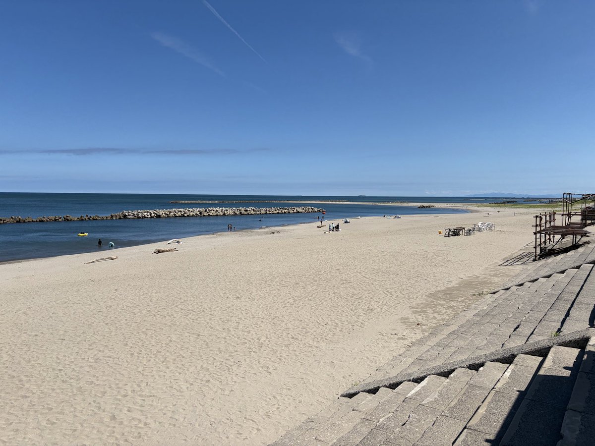 kobayaweb's tweet photo. 今日は海と川で仕事でした！
結構捗った気がする

一日中家にいるよりもすごいリフレッシュも出来ました🌊 https://t.co/qEA3T0GrDl