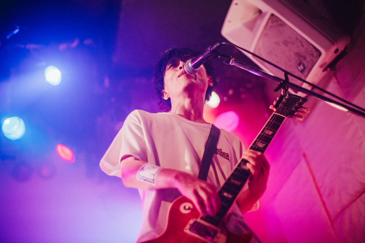 MecchaHigeKoi's tweet photo. 先週末〜ライブ3本〜
ありがとうございましたッ！！！！(緩急）

どこも刺激的で楽しかったです🙆‍♂️ https://t.co/wA0PbavnZe