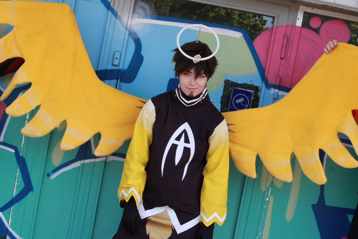 cyndaydreams's tweet photo. Day 3 - Cosplays
I’ve made his extermination suit 2 times because I wasn’t happy with it 😭 I have 3 different versions of him: Extermination, casual-ish normal, and fully casual. I have a 4th one coming this fall too 👀
#AdamAppreciationAugust #HazbinHotelAdam https://t.co/T40WxHweQH