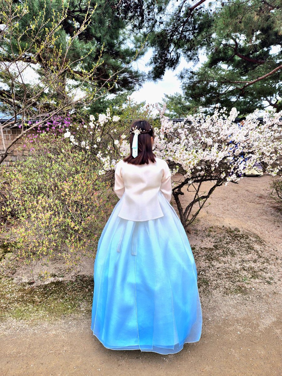 mia0214_'s tweet photo. #일상계트친소 #오타쿠트친소 #투디트친소

여성분만 와줏ㅔ요꒰ ⸝⸝ɞ̴̶̷ ·̮ ɞ̴̶̷⸝⸝꒱
퇴사하고 다시 취준생이 된 오타쿠예요 https://t.co/D94YKDPopu