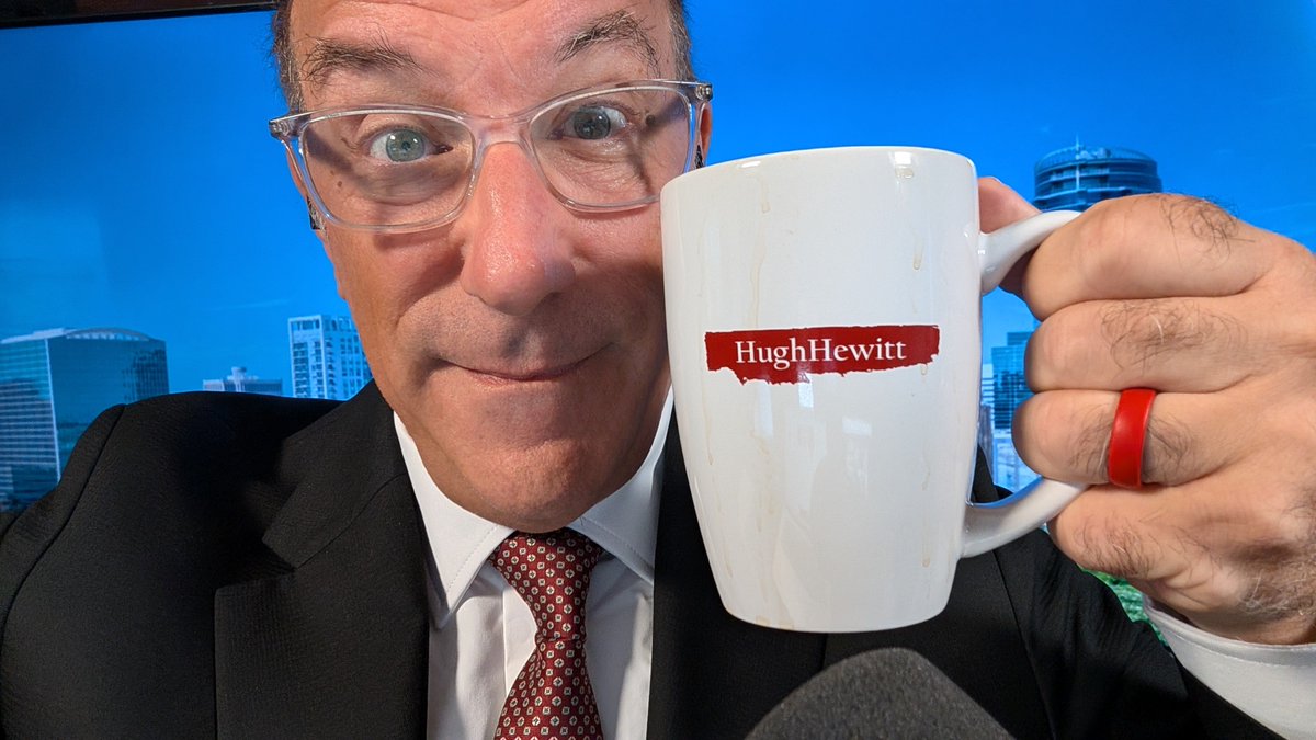 LarryOConnor's tweet photo. Ready to go from our beautiful @AM950_FM949 studios in Orlando! 

Great place! Only problem is all they have around here are these old @hughhewitt Show mugs they got from a Good Will store.  

What ever happened to that Hewitt guy, anyway? https://t.co/cjb05c6Po5