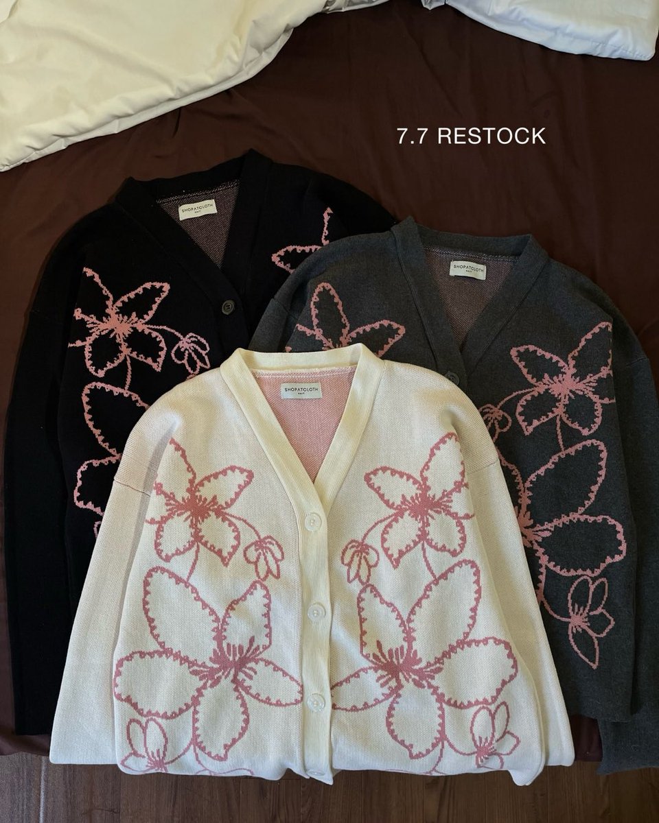 uridreamsweet's tweet photo. KALIAN HARUS TAU ADA CARDIGAN SECANTIK INI‼️

beneran deh koleksi cardigan dari brand ini ga pernah gagal. model terbaru temanya bunga-bunga gitu, cantik banget😭🫶🏻 https://t.co/GWB4pr6HbU