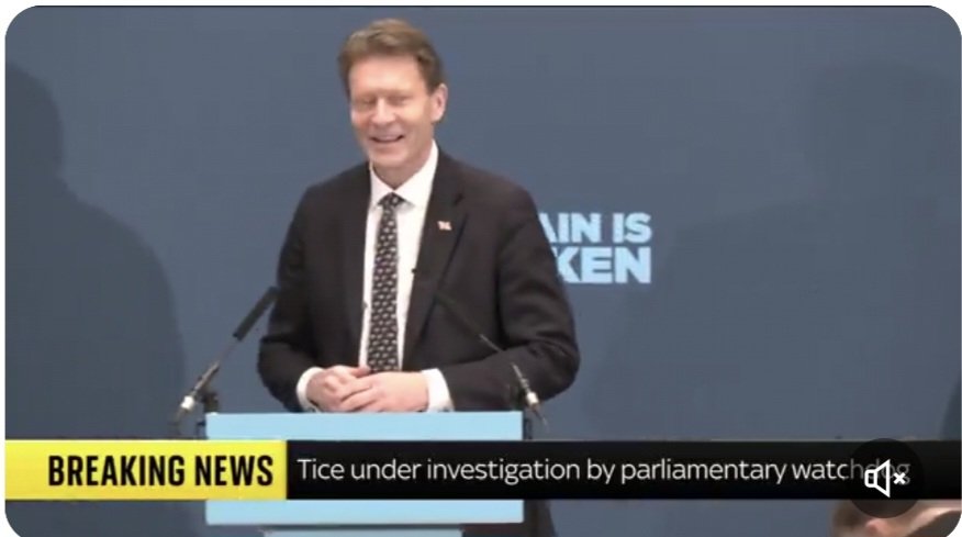 Tush27J's tweet photo. Wel well well. 
Lookey what we have here.

Boycie aka Richard Tice is under investigation by the parliamentary standards watchdog for failing to declare an interest.

Marlene aka Isabel Oakeshott will not be pleased. https://t.co/0OYGvp71bC