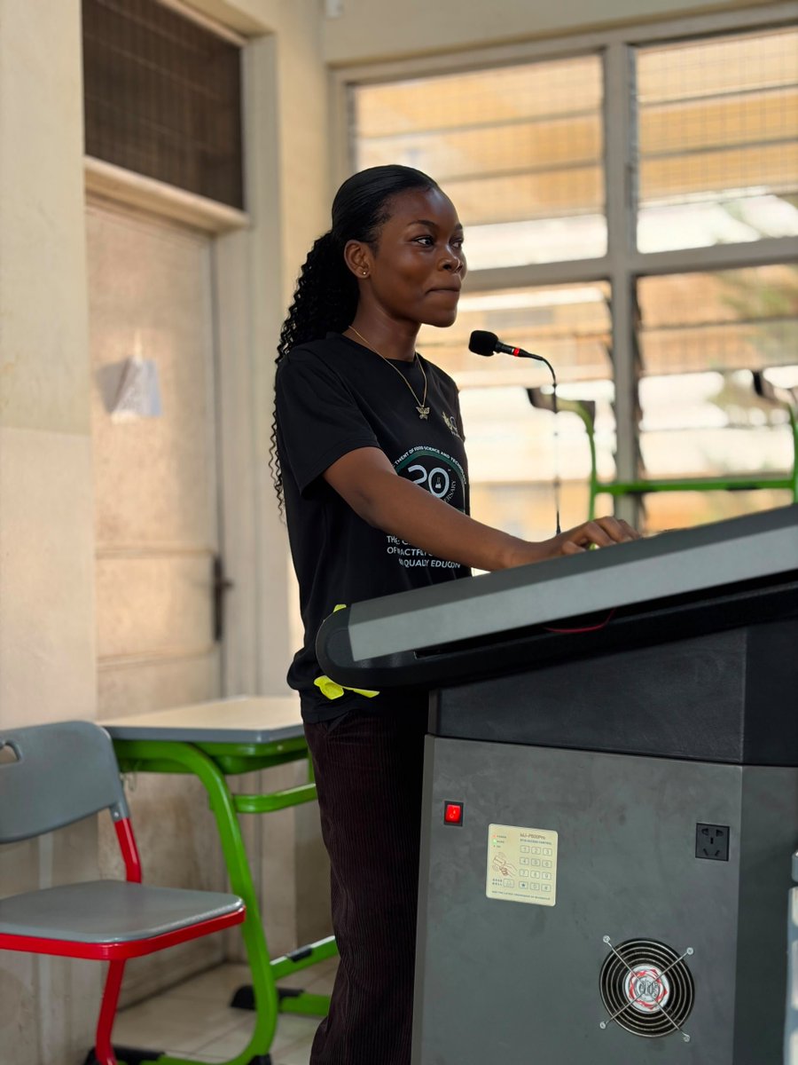 afsts_knust's tweet photo. Who is a Food Entrepreneur and what skills are needed to become a successful entrepreneur?🤔🤔 Questions were asked, answers were delivered and students understood how important their field is in the Entreneurial world 🔥
#afsttothewiase #Entrepreneur #Foodscience https://t.co/hgcAoEFAZQ