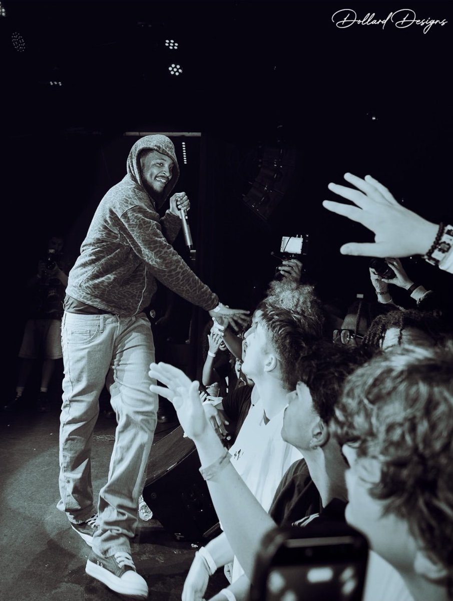 Domb1no's tweet photo. Subiibabii Live In Orlando, FL at The Abbey for first the first time 🔥 https://t.co/UCgzYSoHGs