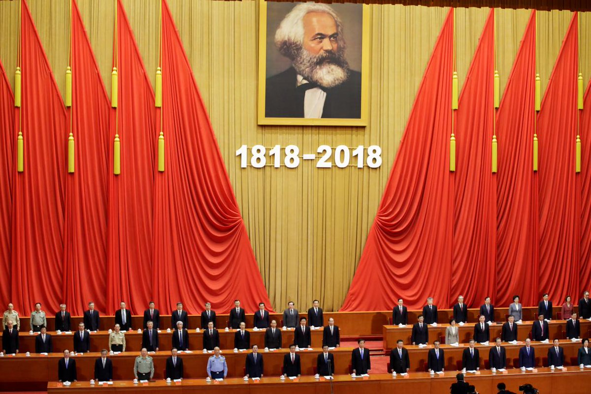 PicturesSoc's tweet photo. Celebrating the 200th anniversary of Karl Marx in China, 2018. https://t.co/F2Iq2wFYgU