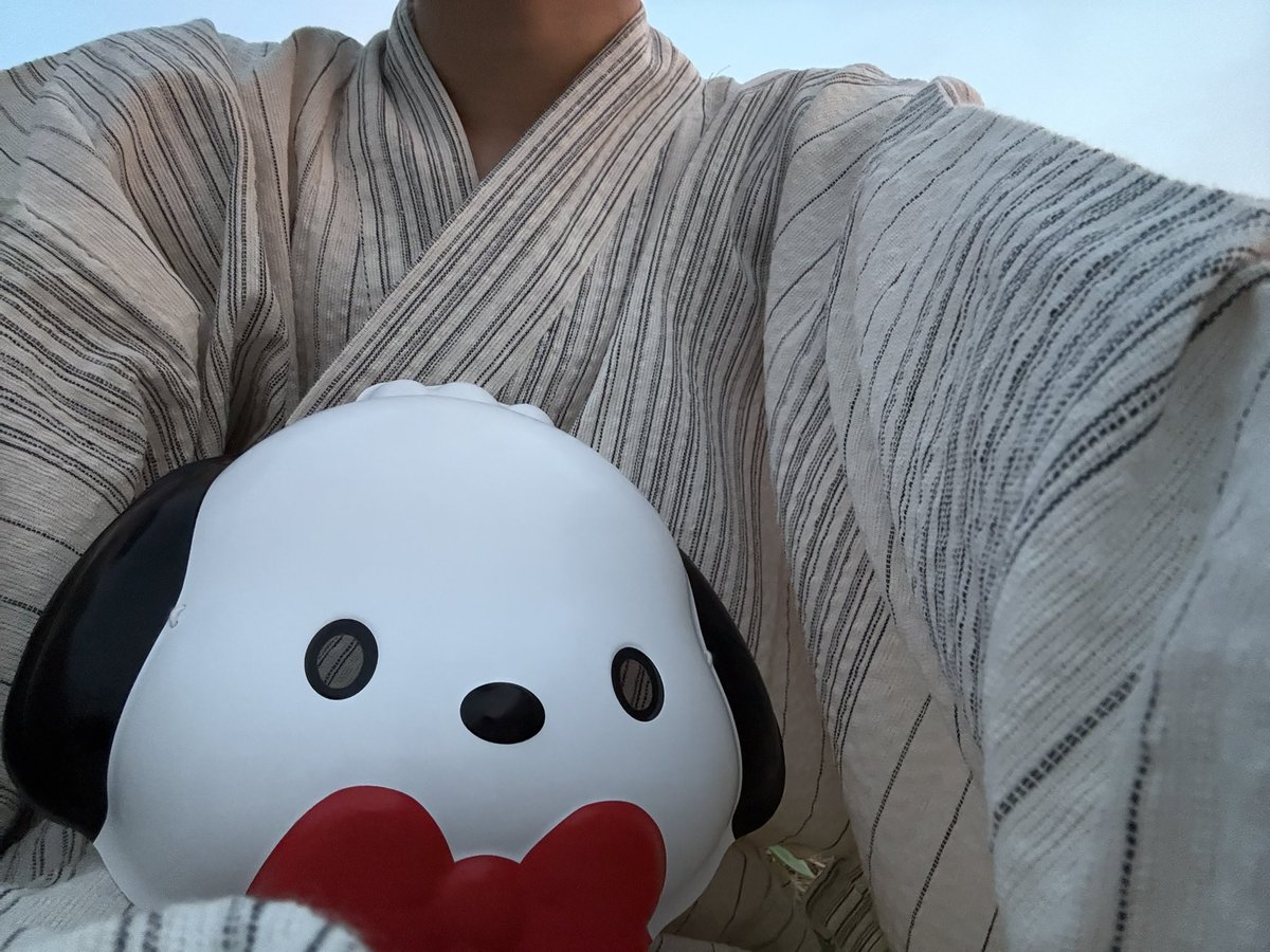 nRs_yellow's tweet photo. ドラクエくじは引けなかったけど、花火大会楽しんできました✌️ https://t.co/Iv1sG1bFa8
