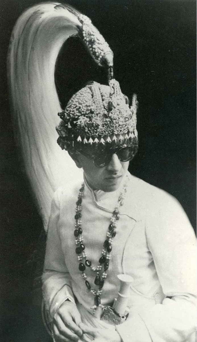 thuloturiwala's tweet photo. The aura King Mahendra had 🔥 https://t.co/fMJMru5auH