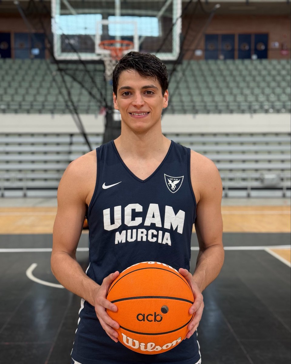 UCAMMurcia's tweet photo. Empieza Agosto ☄️🐉 https://t.co/uJSmJtDoUJ