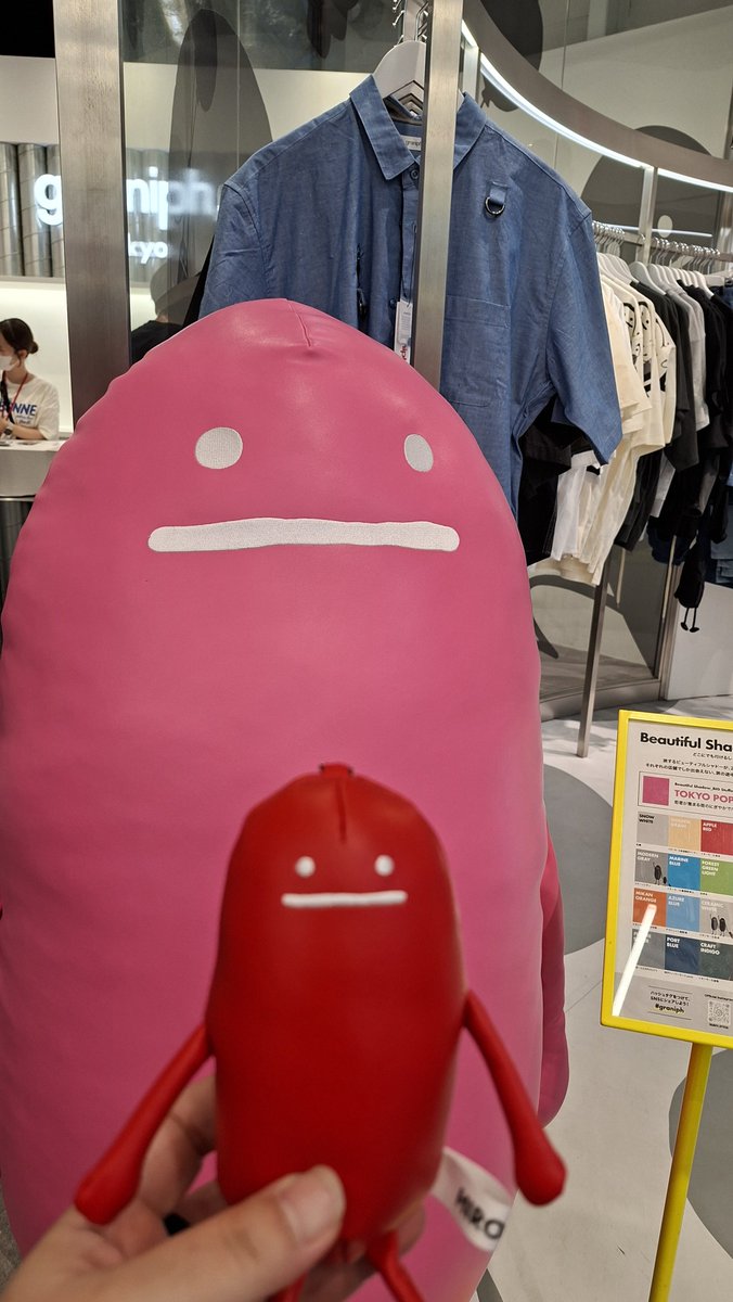inflict9215's tweet photo. カープカラーシャドーさん、これが東京のポップピンクです https://t.co/wjHLXU5FKD